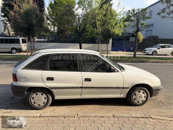 1996 OPEL ASTRA 1.4