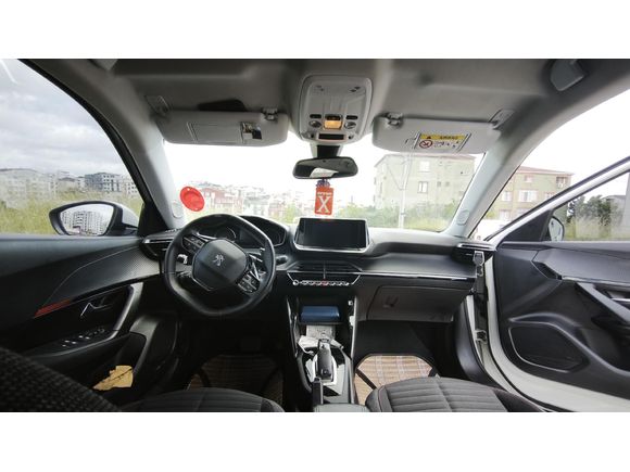 Sahibinden Peugeot 2008 1.2 PureTech Active 2021 Model  95.600 km Beyaz