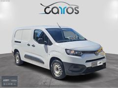 ASF Toyota'dan 2022 ProaceCity Van %20Kdv Orijinal-Takas Desteği