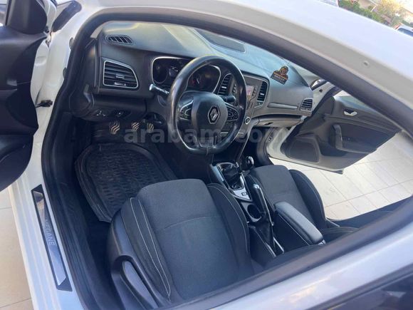 2017 MODEL 1.5 DİZEL MEGANE MANUEL 