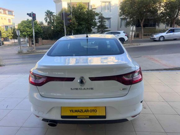 2017 MODEL 1.5 DİZEL MEGANE MANUEL 