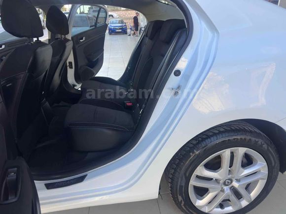 2017 MODEL 1.5 DİZEL MEGANE MANUEL 