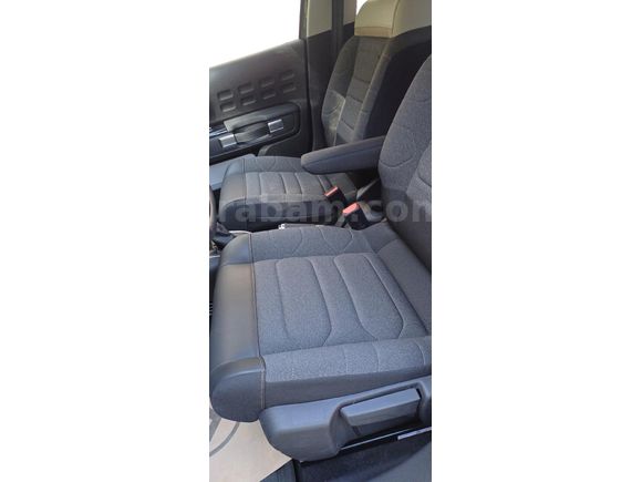 Sahibinden Citroen C3 1.2 PureTech Feel 2023 Model İzmir