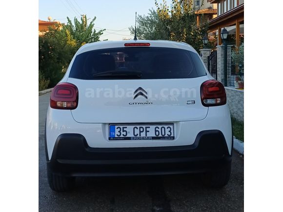 Sahibinden Citroen C3 1.2 PureTech Feel 2023 Model İzmir