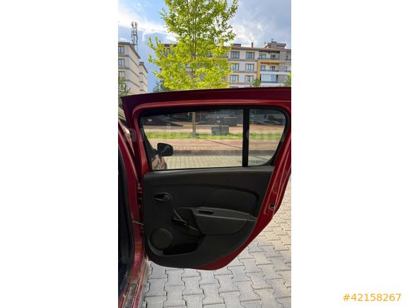 DACİA STEPWAY KIRMIZI 2013 MODEL 1.5 BLUEDCİ