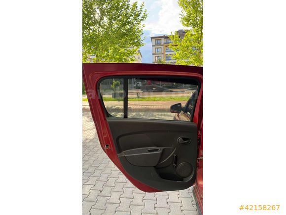 DACİA STEPWAY KIRMIZI 2013 MODEL 1.5 BLUEDCİ