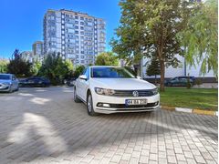 Sahibinden Volkswagen Passat 1.6 TDi BlueMotion Trendline 2015 Model  74.400 km Beyaz