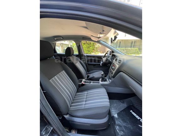 2011 Ford Focus 128 BİN KM TERTEMİZ İLK GÜNKİ GİBİ