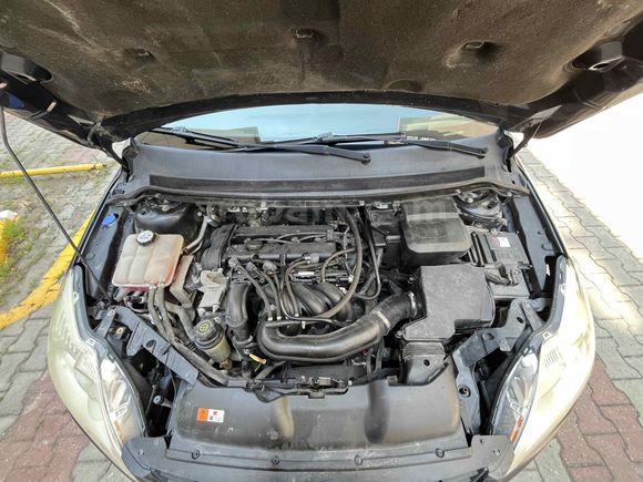 2011 Ford Focus 128 BİN KM TERTEMİZ İLK GÜNKİ GİBİ