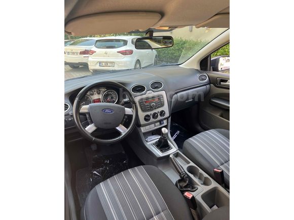 2011 Ford Focus 128 BİN KM TERTEMİZ İLK GÜNKİ GİBİ