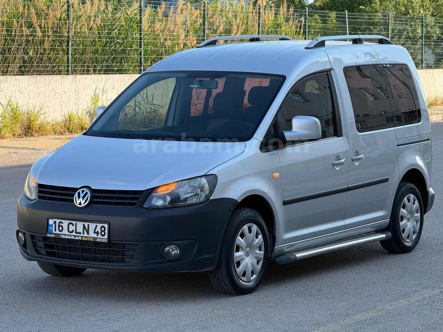 Galeriden Volkswagen Caddy 1.6 TDI Comfortline 2013 Model Aksaray 170.000 km Gri 4
