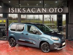 IŞIKSAÇAN OTO'dan 2025 FIAT DOBLO PREMIO 1.5 OTOMOTK HTSZ %20KDV
