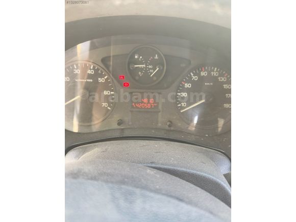 BATMAN TESLİMİ ÇALIŞIR YÜRÜR 2011 CITROEN BERLİNGO 1.6 COMBİ SX