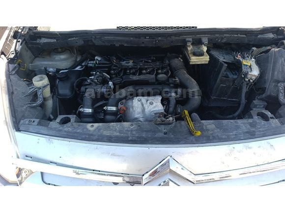 BATMAN TESLİMİ ÇALIŞIR YÜRÜR 2011 CITROEN BERLİNGO 1.6 COMBİ SX