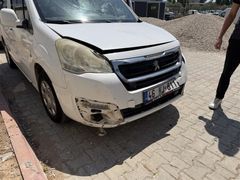 ADANA TESLİMİ ÇALIŞIR YÜRÜR 2017 PEUGEOT PARTNER TEPE 1.6