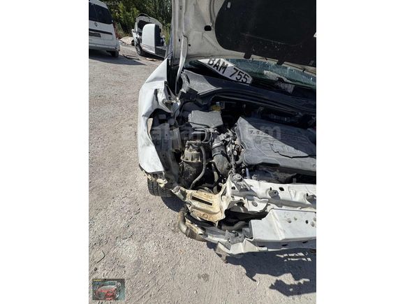 BAŞKENT HASARLIOTO'dan OTOMOBİL RUHSATLI KAYITSIZ