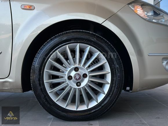 **DEĞİŞENSİZ*2011*MODEL*101.000'KM*LİNEA*EMOTİON PLUS*DUALOGİC**