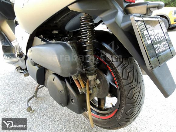 DAVRAZ Otomotiv 2013 Yamaha X-Max 250 ABS GÜNCEL BAKIMLI