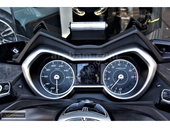 RİTİM MOTORS X-MAX250 ABS