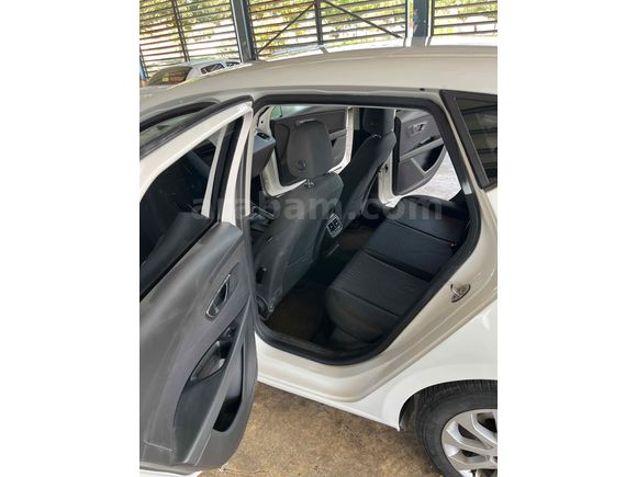 2015 MODEL LEON 1.6 DİZEL  KM 165 BIN ORJİNAL