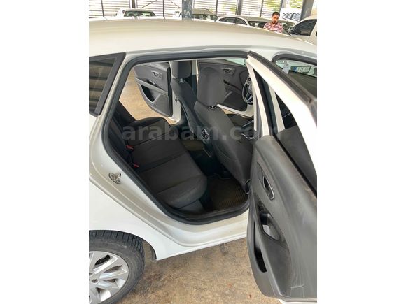 2015 MODEL LEON 1.6 DİZEL  KM 165 BIN ORJİNAL