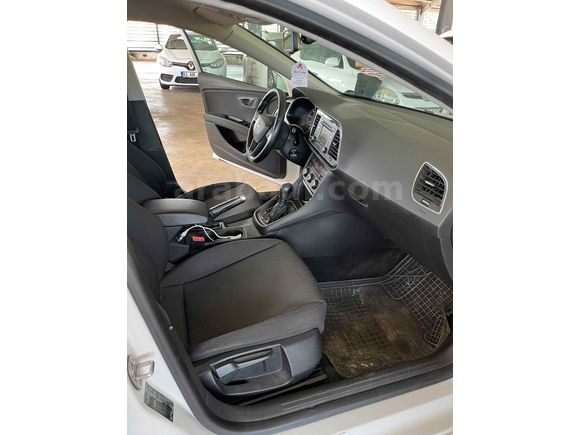 2015 MODEL LEON 1.6 DİZEL  KM 165 BIN ORJİNAL
