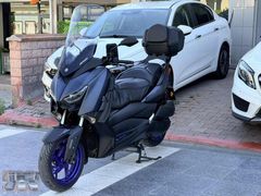 "GENÇLER OTOMOTİV" 2022 YAMAHA X-MAX 250 ABS ÇİZİKSİZ AKSESUARLI