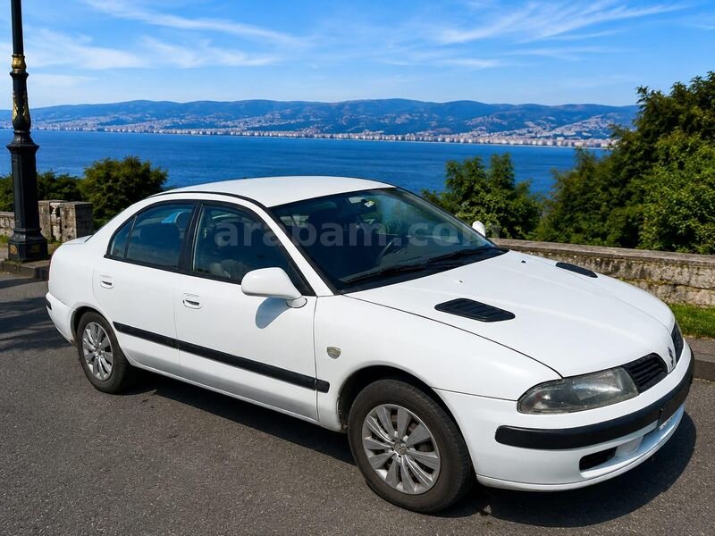 Sahibinden Mitsubishi Carisma 1.9 DI-D Silverline 2004 Model Çanakkale 430.000 km Beyaz