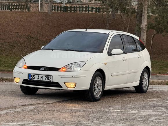 Sahibinden Ford Focus 1.6 Ghia 2004 Model 