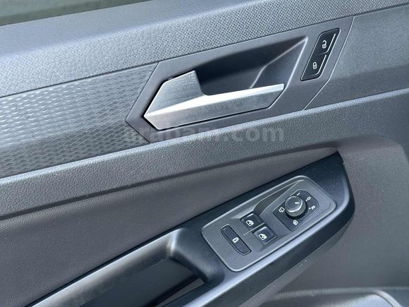 2021 CADDY 2.0tdi STYLE CAMTAVANLI EKSTRALI