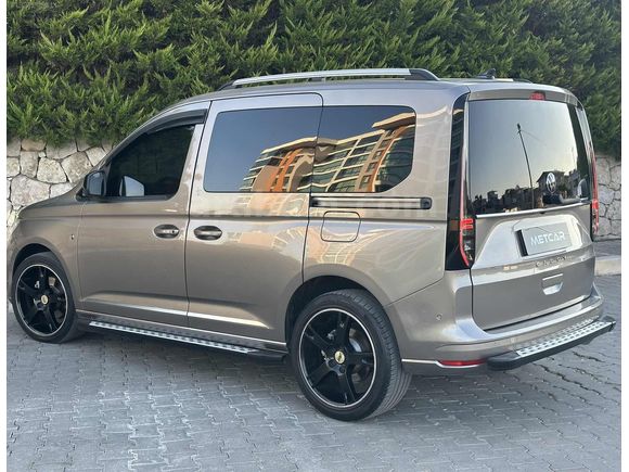2021 CADDY 2.0tdi STYLE CAMTAVANLI EKSTRALI