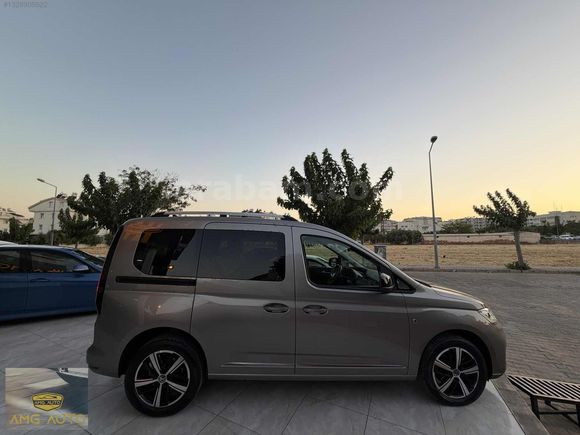 //2023 CADDY 2.0 TDİ STYLE CAM TAVAN LANSMANA ÖZEL RENK//