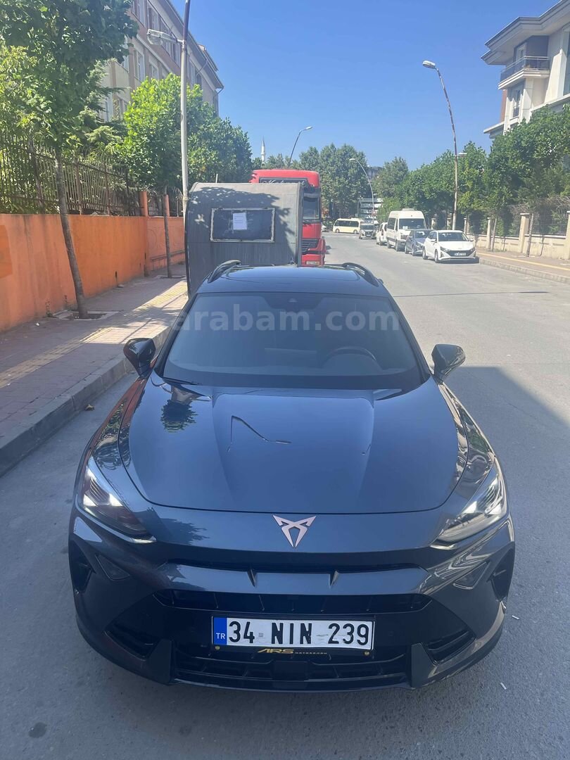Sahibinden Cupra Formentor 1.5 eHybrid Phev Supreme 2025 Model İstanbul 29.000 km Füme 2