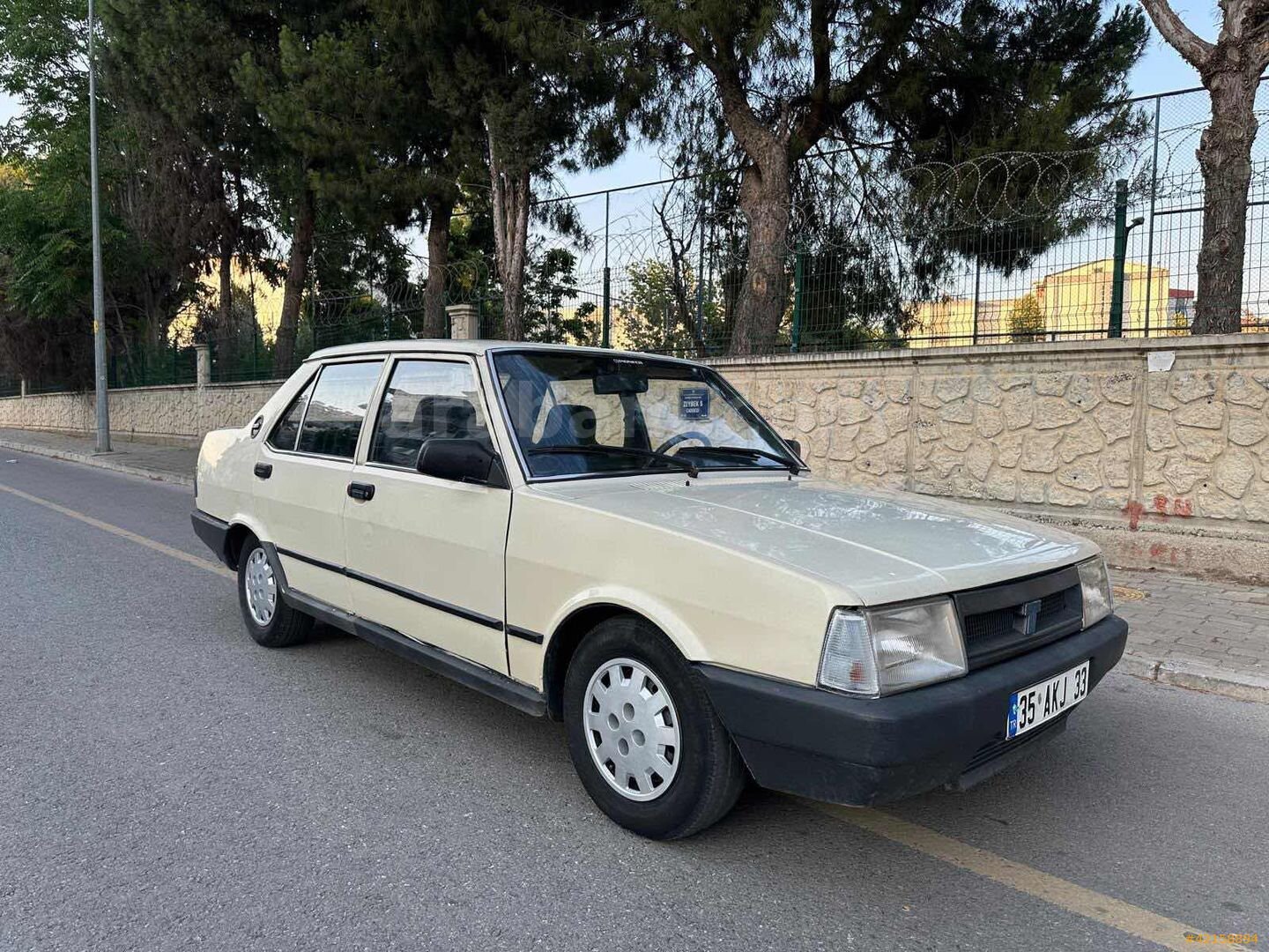 Galeriden Tofaş Şahin 1.6 1991 Model Aydın 150.000 km Bej 1