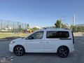 ÜNLÜ GRUP TAN 2024 VW CADDY STYLE CAM TAVAN HATASIZ