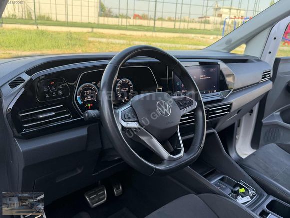 ÜNLÜ GRUP TAN 2024 VW CADDY STYLE CAM TAVAN HATASIZ