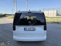 ÜNLÜ GRUP TAN 2024 VW CADDY STYLE CAM TAVAN HATASIZ
