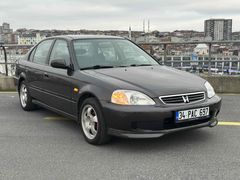 Sahibinden Honda Civic 1.4 i ES 2000 Model  235.000 km Füme