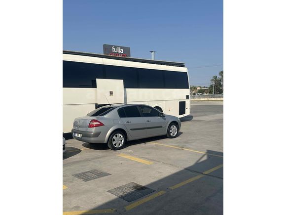 Sahibinden Renault Megane 1.5 dCi Dynamique 2006 Model 