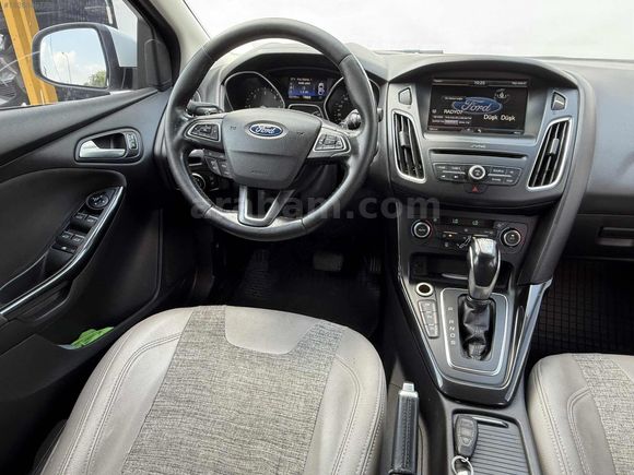 2015 DİZEL OTOMATİK FORD FOCUS TİTANIUM