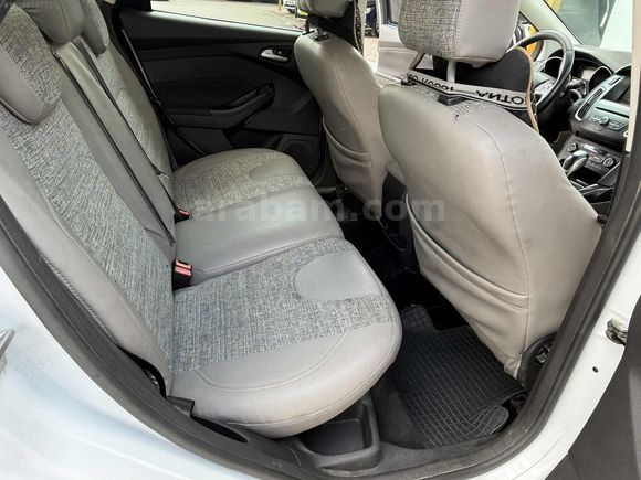 2015 DİZEL OTOMATİK FORD FOCUS TİTANIUM