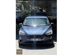 FORD FOCUS TITANIUM