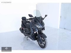 MBO OTOMOTİV'DEN YAMAHA X-MAX 250 TECH MAX-AKSESUARLI