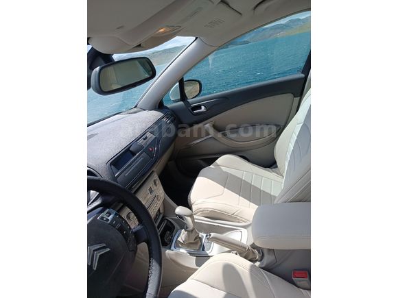Sahibinden Citroen C5 1.6 e-HDi Executive 2012 Model Erzurum