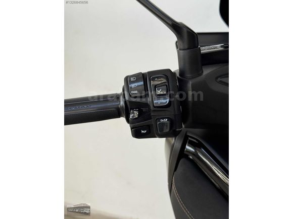 ŞENTÜRK'TEN 2024 MODEL X MAX 250 TECH MAX