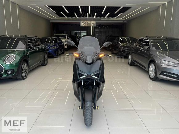 MEF MOTORS 2023 YAMAHA X-MAX 250 TECH MAX/YEŞİL/BAKIM-LASTİKYENİ