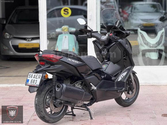 YAMAHA XMAX 250 TECH MAX HATASIZ CİZİKSİZ 6.500 Km