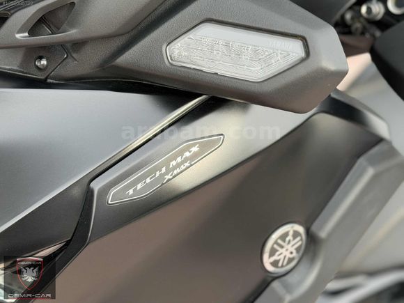 YAMAHA XMAX 250 TECH MAX HATASIZ CİZİKSİZ 6.500 Km
