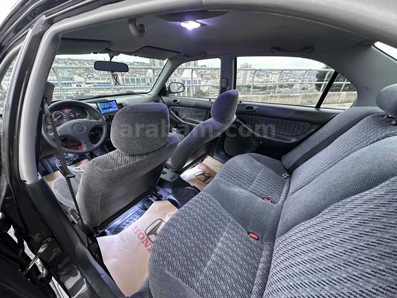 Sahibinden Honda Civic 1.4 i S 2000 Model 