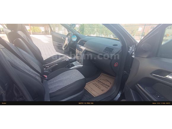 Sahibinden Opel Astra 1.6 Essentia 2011 Model